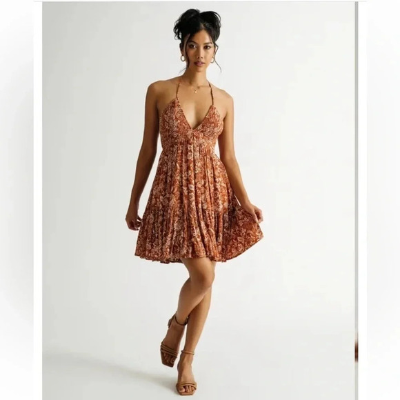 Lovely Day  BROWN FLORAL SMOCKED
TIERED SKATER DRESS - Picture 1 of 11